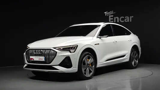 Audi e- 55 2023