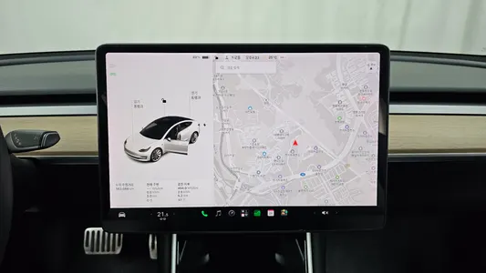 Tesla 3 AWD 2020 13
