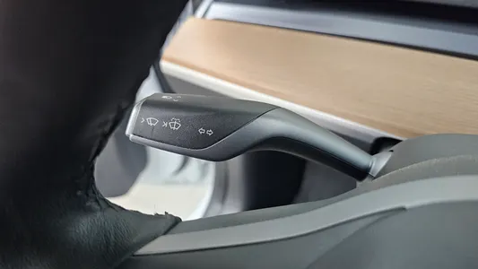 Tesla 3 AWD 2020 20