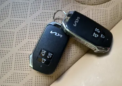 Kia Carnival 9 2023 8