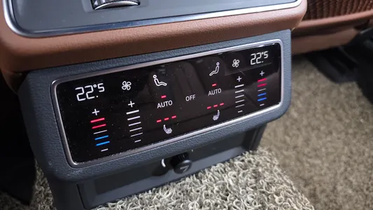 Audi A6 (C8) 40 TDI 2020 19