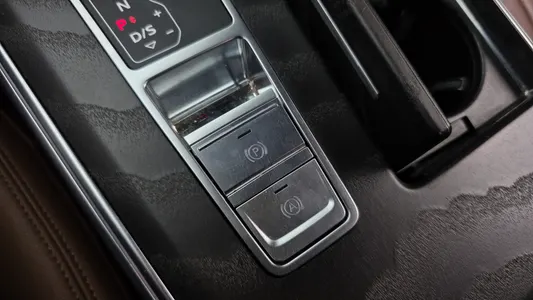 Audi A6 (C8) 40 TDI 2020 33