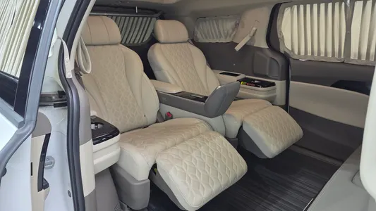 Kia Carnival 4 2022 11
