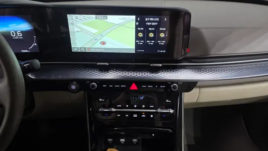 Kia Carnival 4 2022 12