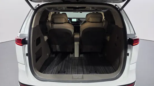 Kia Carnival 4 2022 18