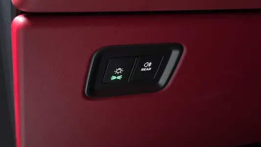 Porsche EV 4S 2025 12