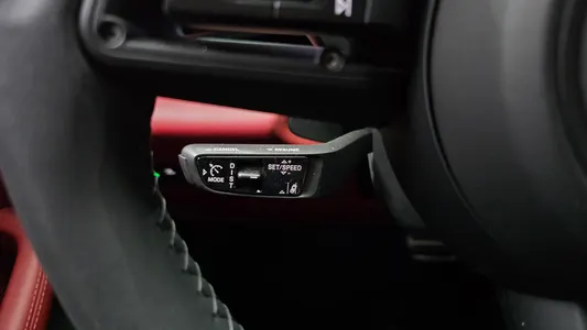 Porsche EV 4S 2025 17
