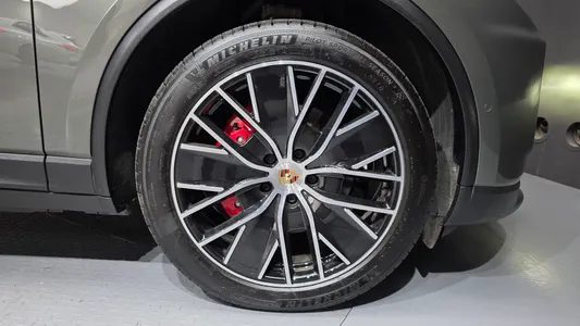 Porsche EV 4S 2025 21