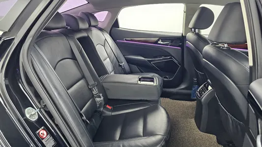 Kia K7 3.0 LPI () 2016 12