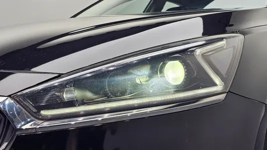 Kia K7 3.0 LPI () 2016 22