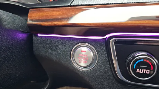 Kia K7 3.0 LPI () 2016 27