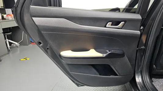 Kia K5 3 2022 25