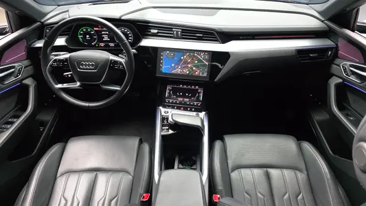 Audi e- 55 2021 7
