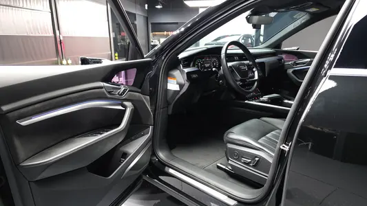 Audi e- 55 2021 10