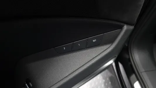 Audi e- 55 2021 30