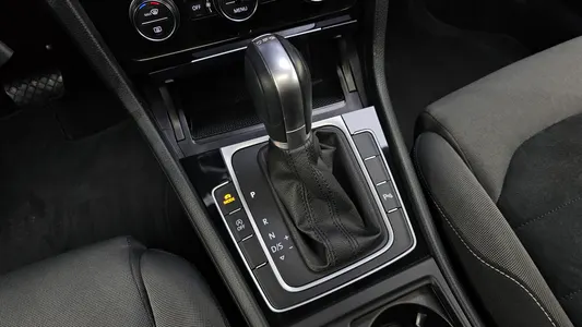 Volkswagen 7 2.0 TDI 2015 9