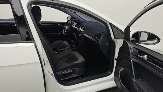 Volkswagen 7 2.0 TDI 2015 11