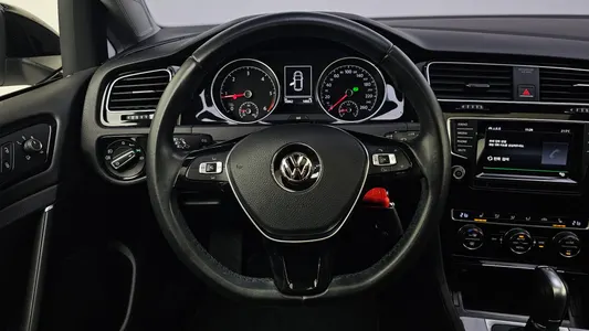 Volkswagen 7 2.0 TDI 2015 13