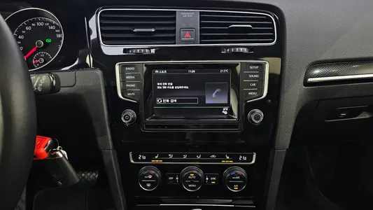 Volkswagen 7 2.0 TDI 2015 14