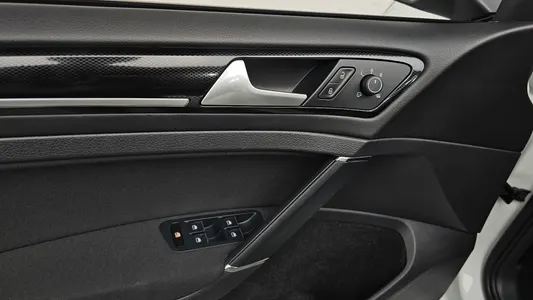 Volkswagen 7 2.0 TDI 2015 18