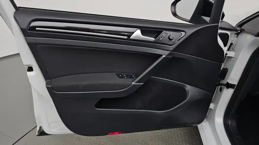 Volkswagen 7 2.0 TDI 2015 25
