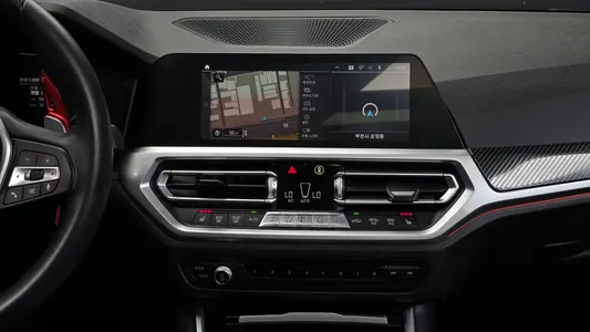 BMW 3 Series (G20) 330e 2020 14