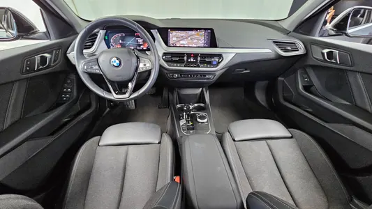 BMW 1 Series (F40) 118d 2020 7