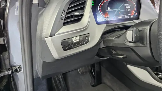 BMW 1 Series (F40) 118d 2020 19