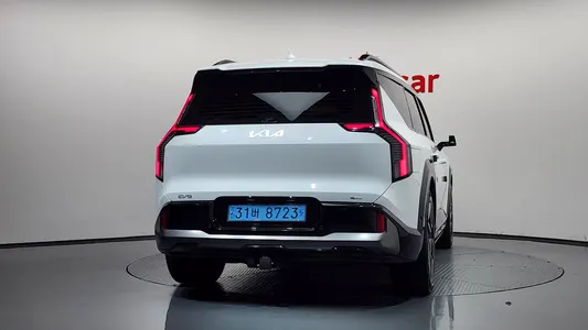 Kia EV9 4WD 2023 4