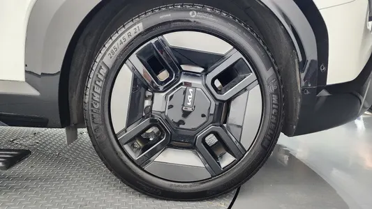Kia EV9 4WD 2023 22