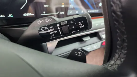 Kia EV9 4WD 2023 28