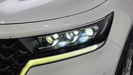 Kia 4 2.2 2WD 2020 27