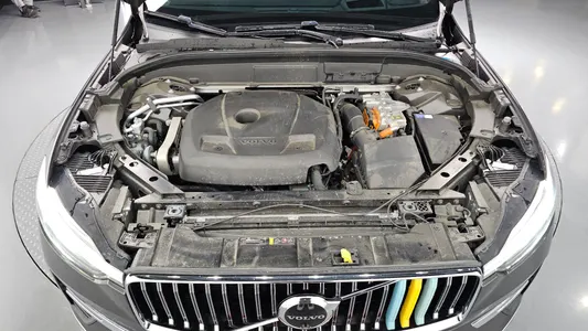 Volvo XC60 2 T8 2024 6