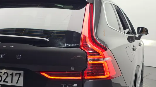 Volvo XC60 2 T8 2024 24