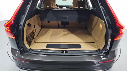 Volvo XC60 2 T8 2024 41