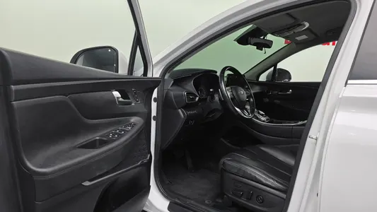 Hyundai 싼타페 2.2 4WD 2021 10