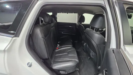 Hyundai 싼타페 2.2 4WD 2021 18