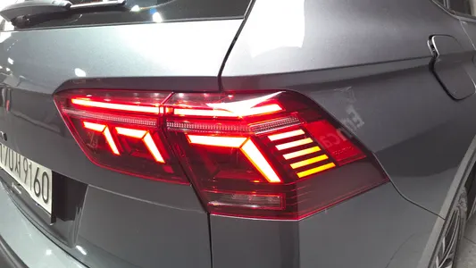 Volkswagen 티구안 올스페이스 2.0 TSI 2022 23