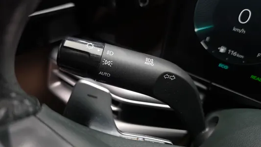Hyundai (GN7) 2023 30