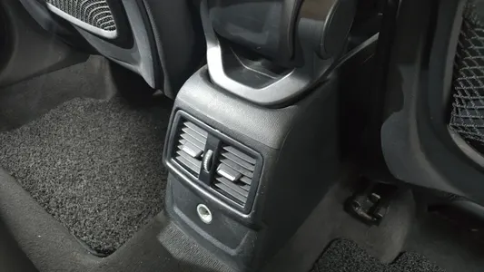 BMW X1 (F48) xDrive 18d 2016 30