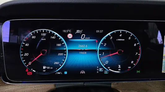 Mercedes-Benz E-Class W213 E250 2021 8