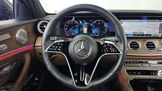 Mercedes-Benz E-Class W213 E250 2021 13