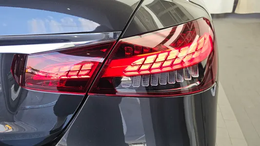 Mercedes-Benz E-Class W213 E250 2021 23