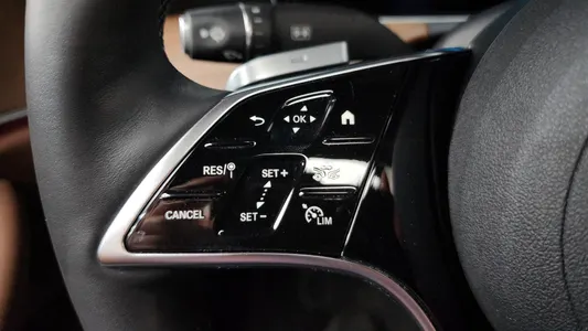 Mercedes-Benz E-Class W213 E250 2021 17