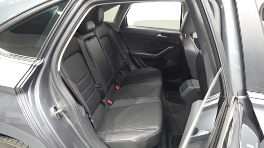 Volkswagen 7 1.4 TSI 2021 11