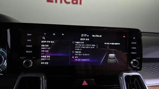 Kia 4 HEV 1.6 2WD 2023 31