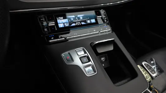 Hyundai IG 2021 9