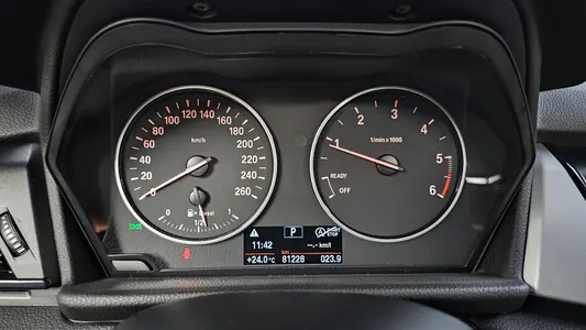 BMW 2 Series Tourer (F45) 2015 8