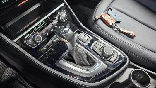 BMW 2 Series Tourer (F45) 2015 9