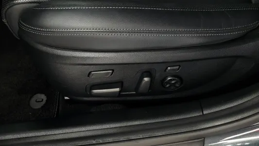 Hyundai IG 3.3 2022 30